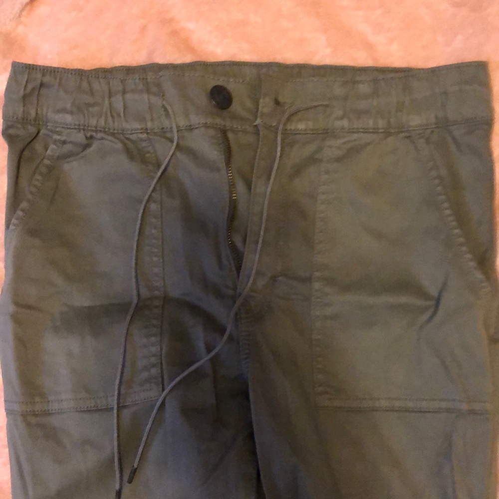 AE High Waisted Jogger